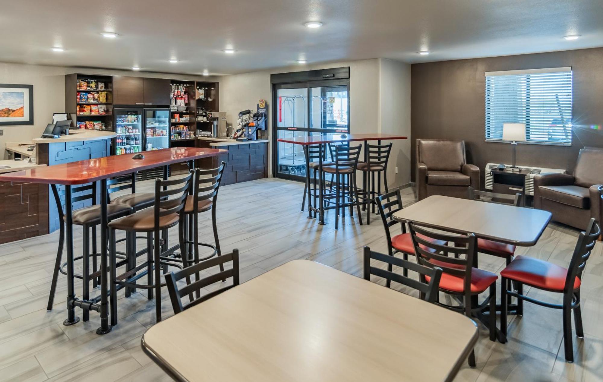 My Place Hotel-Ankeny/Des Moines Ia מראה חיצוני תמונה
