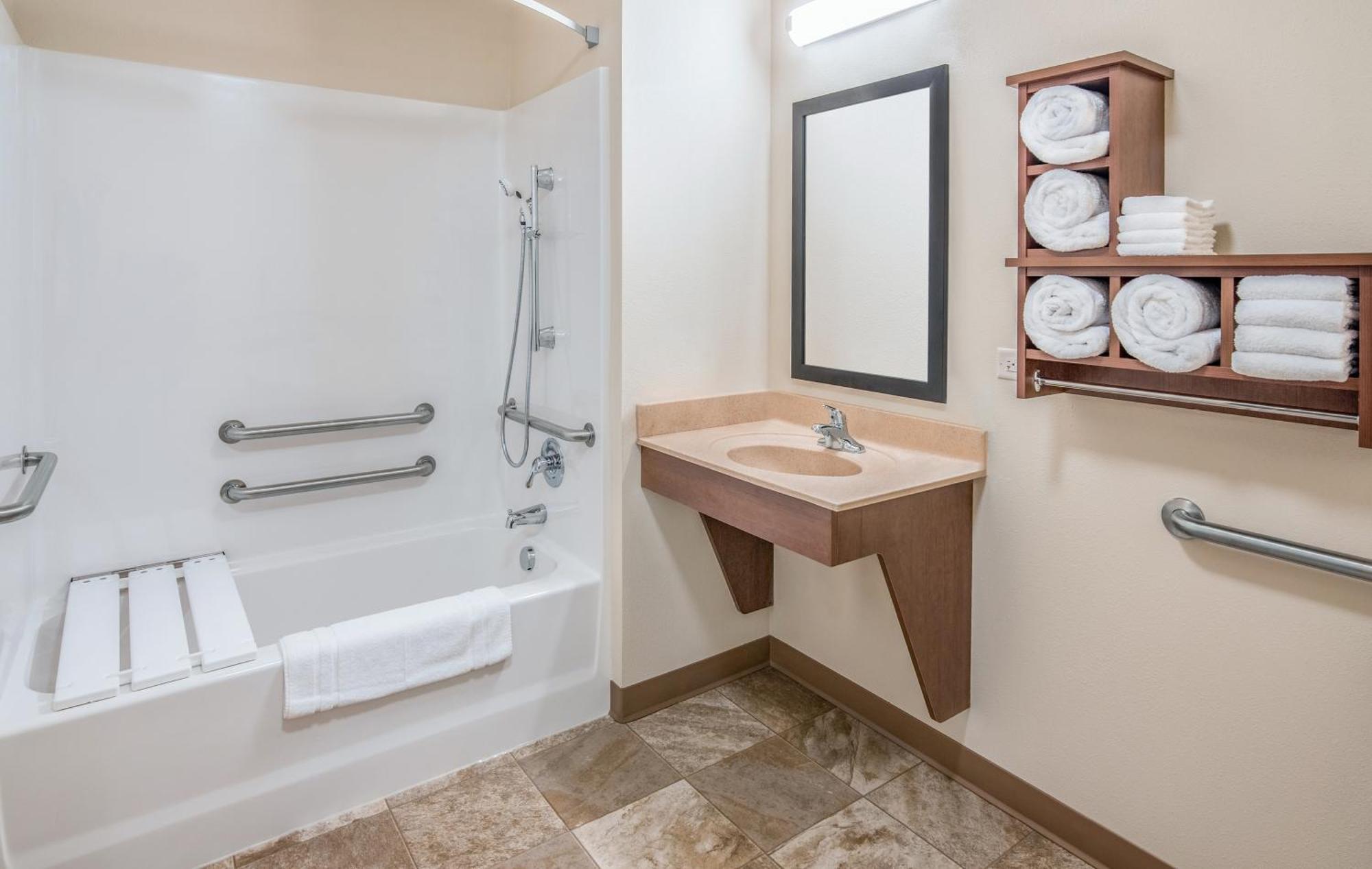 My Place Hotel-Ankeny/Des Moines Ia מראה חיצוני תמונה