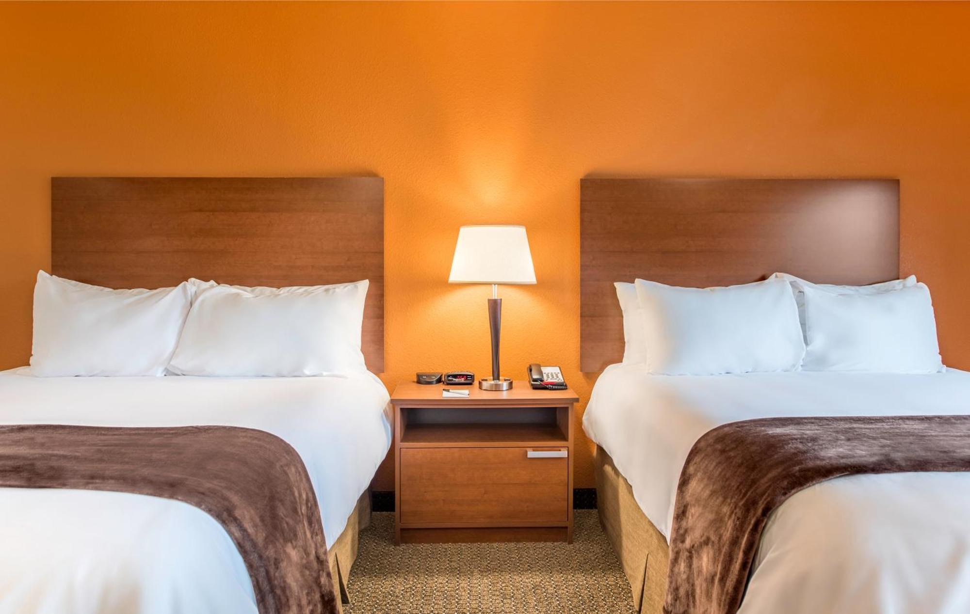 My Place Hotel-Ankeny/Des Moines Ia מראה חיצוני תמונה